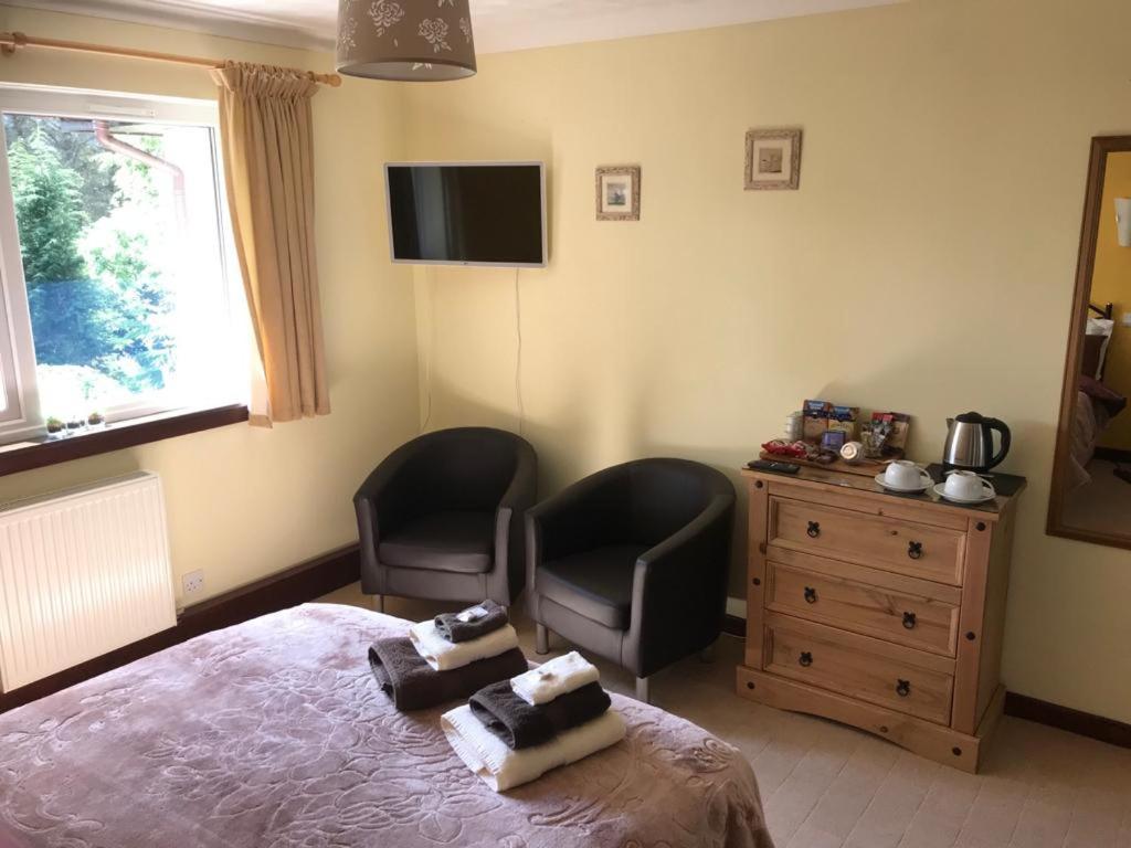 Tom Beag - Ben Nevis View Rooms ฟอร์ตวิลเลียม ภายนอก รูปภาพ