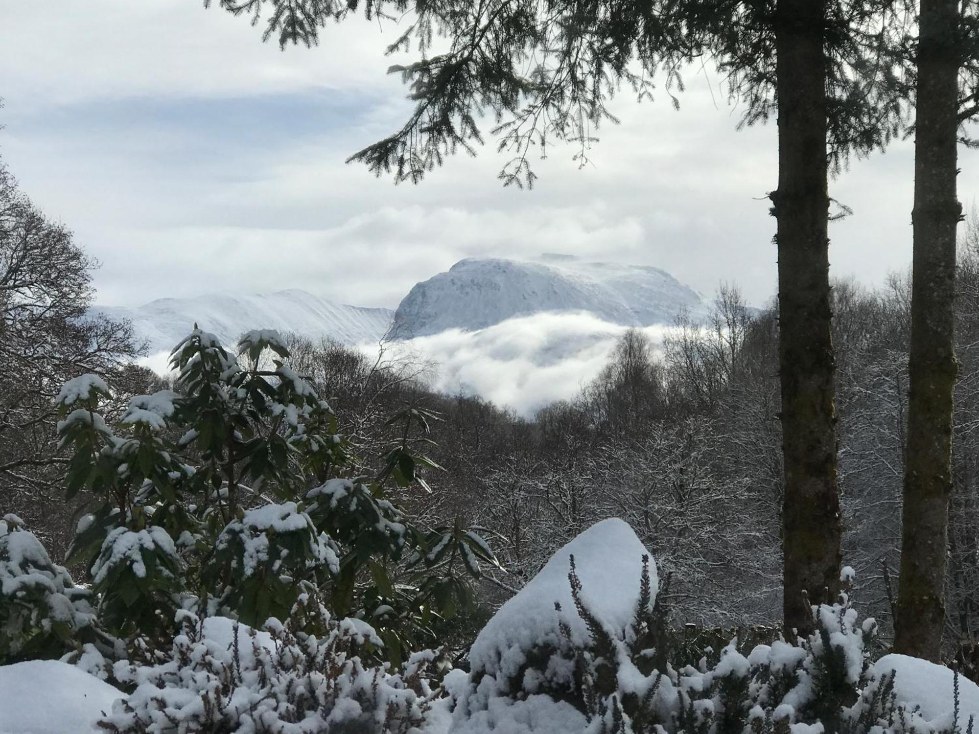 Tom Beag - Ben Nevis View Rooms ฟอร์ตวิลเลียม ภายนอก รูปภาพ
